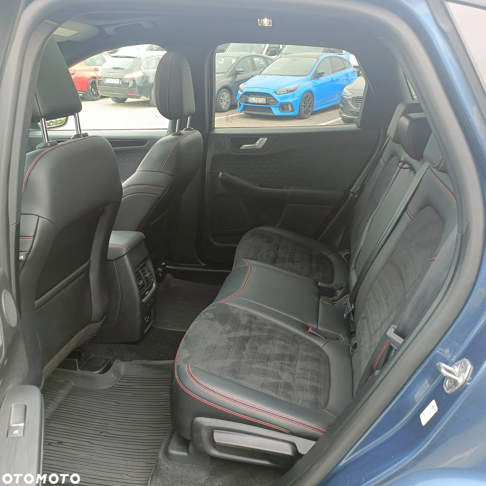 Ford Kuga 2.5P PHEV FWD ST-Line X - 18