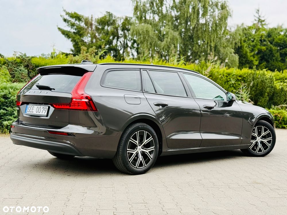 Volvo V60 B3 B Geartronic Momentum Pro - 4