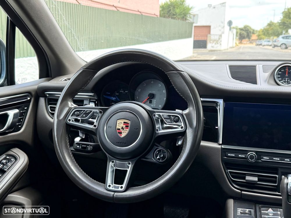 Porsche Macan S - 14