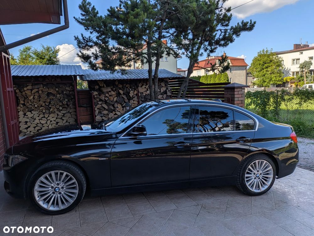BMW Seria 3 328i Luxury Line - 6
