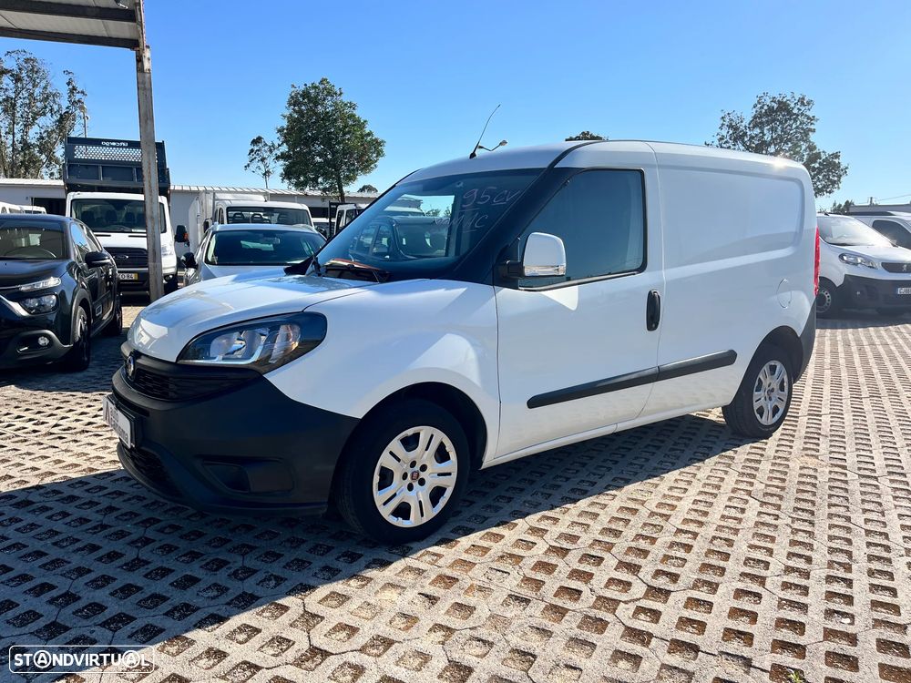 Fiat DOBLO 95cv COM AC - 4