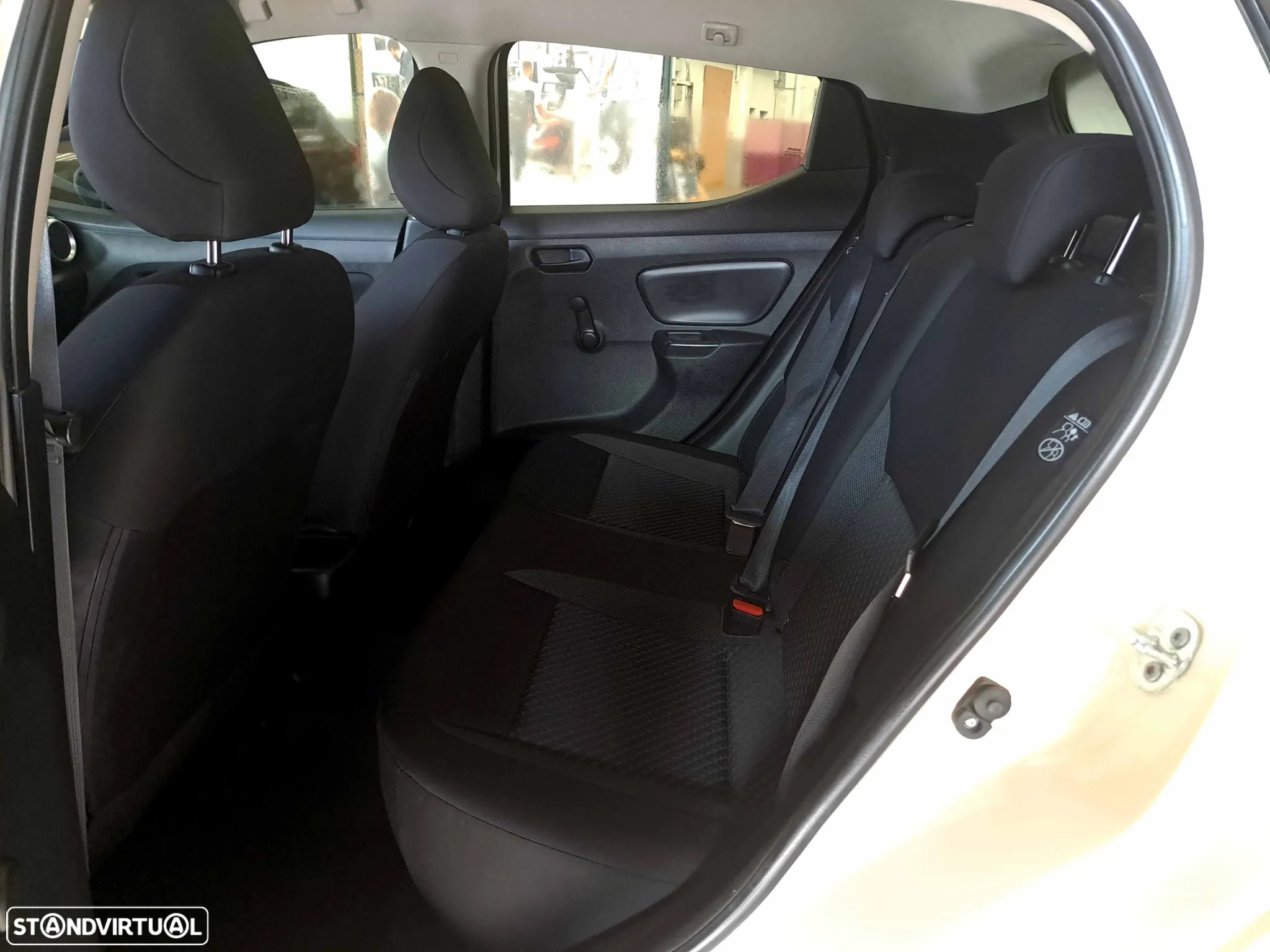 Nissan Micra 1.0 G Acenta - 15