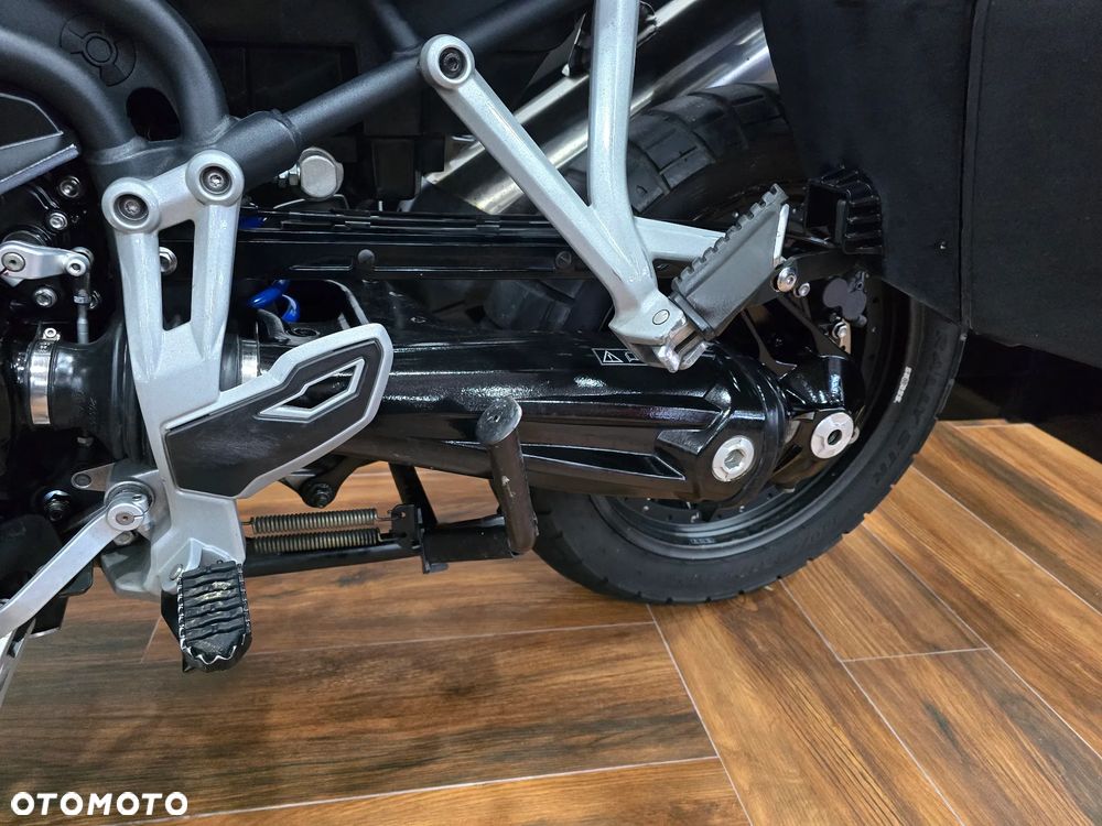 Triumph Tiger - 30