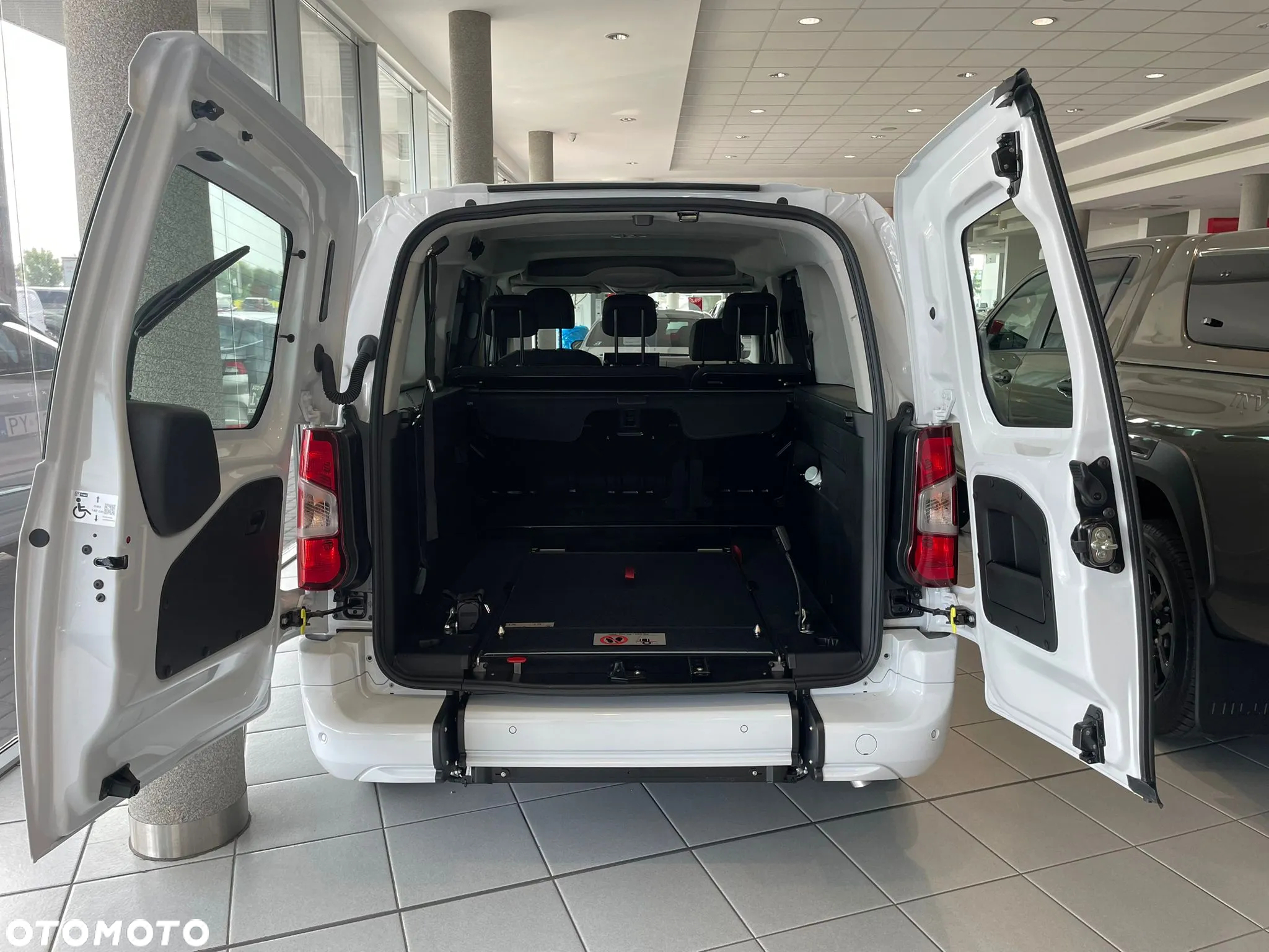 Toyota Proace City - 6