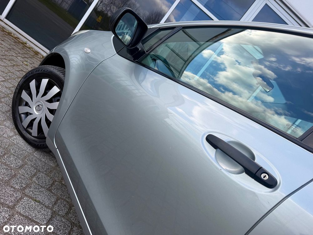 Toyota Yaris 1.3 Luna A/C - 13