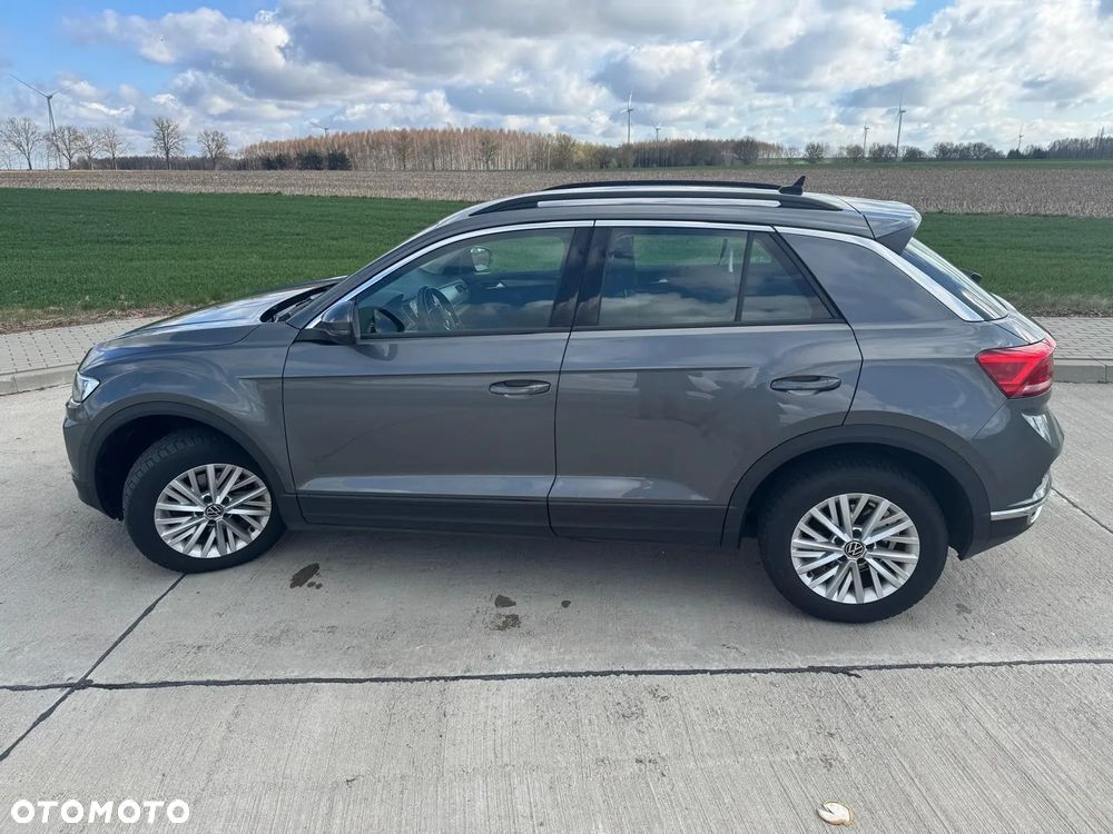 Volkswagen T-Roc - 1
