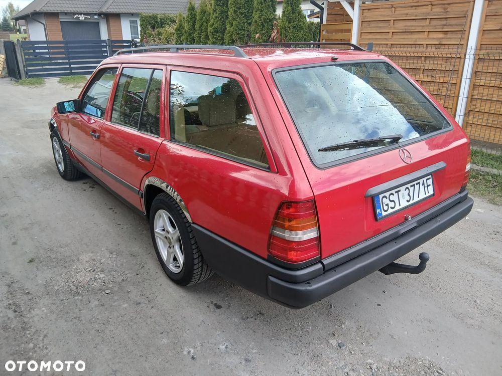 Mercedes-Benz W124 (1984-1993) - 29