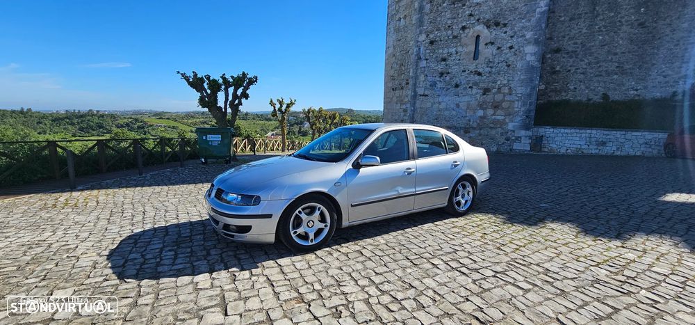 SEAT Toledo 1.9 TDI Executive Pele - 2