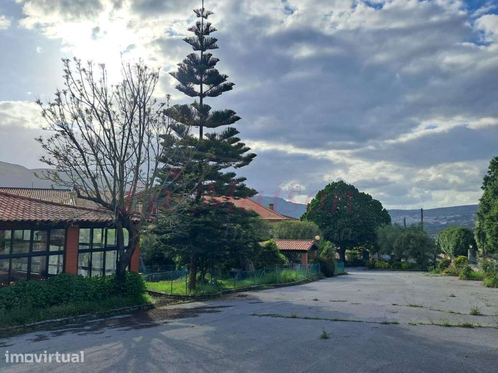 Quinta com 1,9 hectares para eventos - Grande imagem: 2/60