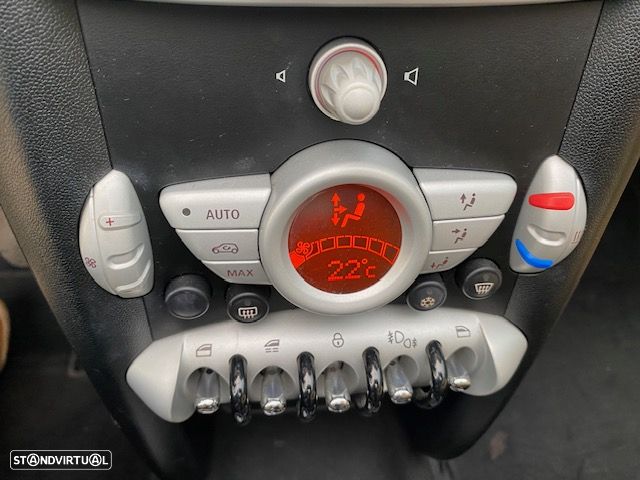 MINI Cabrio One - 28