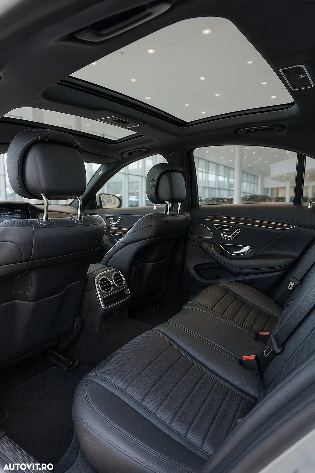 Mercedes-Benz S - 8