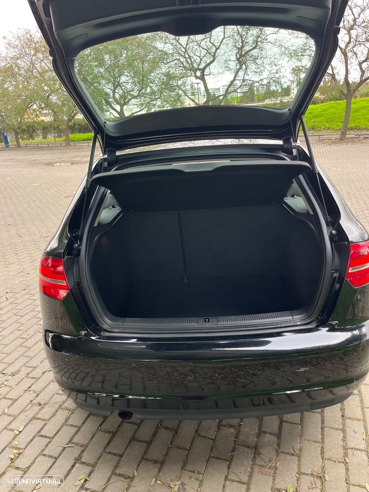 Audi A3 Sportback 1.6 TDI Attraction - 5