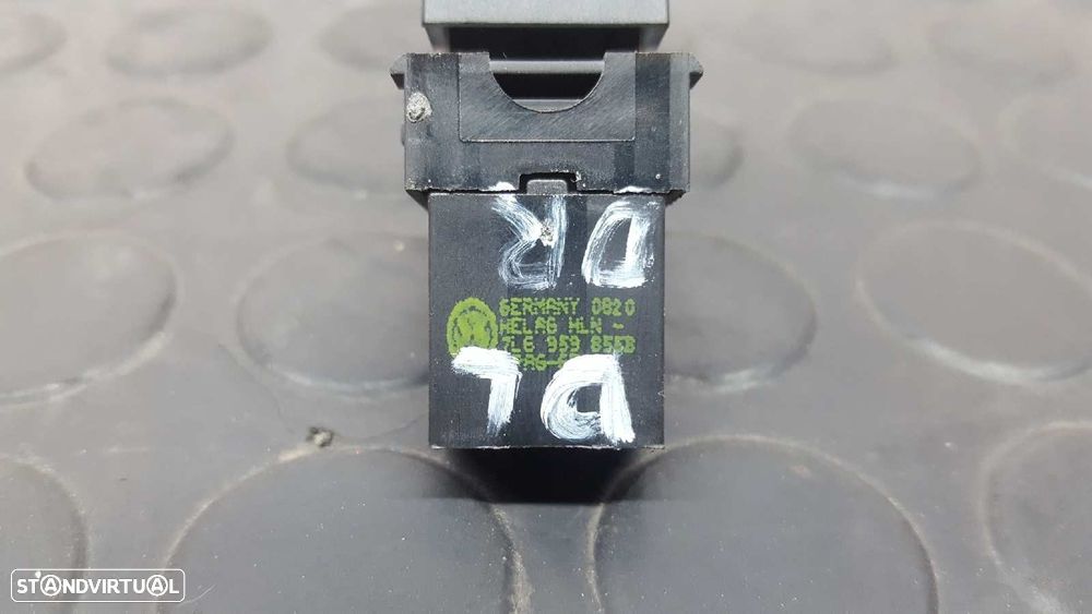 COMANDO DO ELEVADOR FRENTE DIREITO VOLKSWAGEN GOLF VI (5K1) ADVANCE - 4