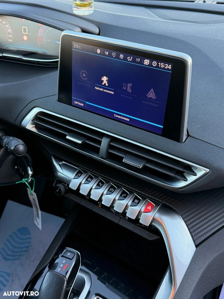 Peugeot 3008 1.6 BlueHDI S&S EAT6 Allure - 11