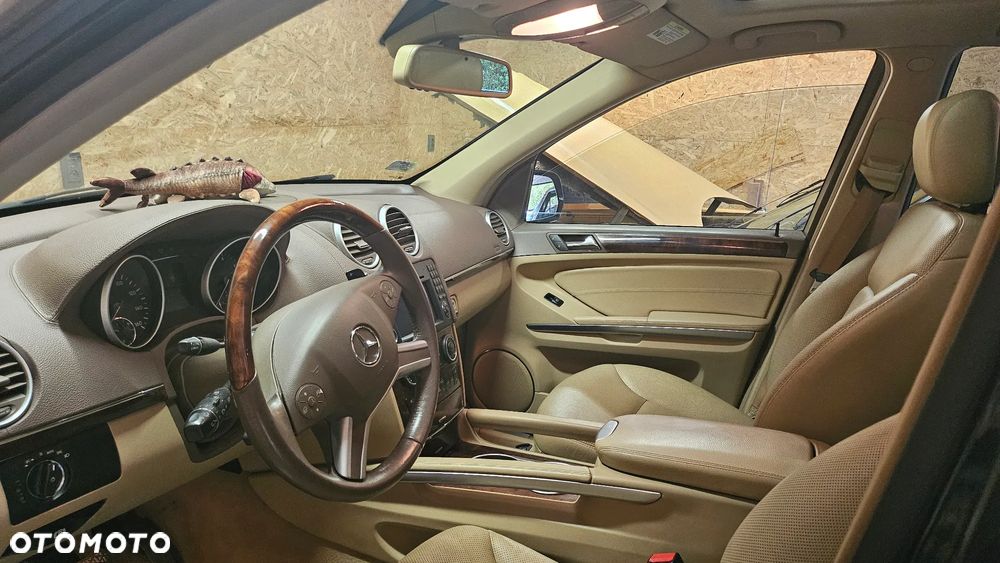 Mercedes-Benz GL