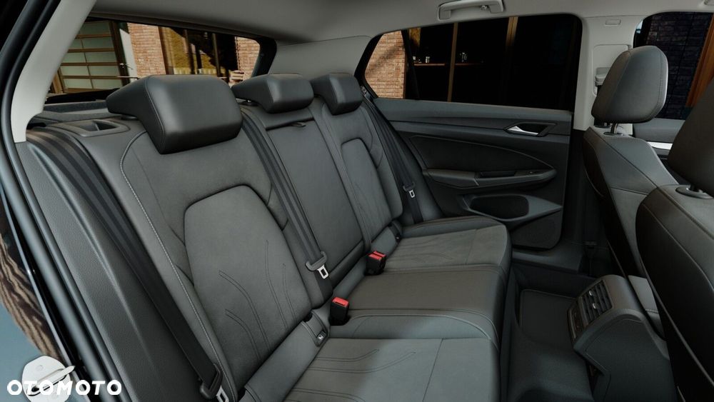 Volkswagen Golf 1.5 eTSI mHEV Life Plus DSG - 11