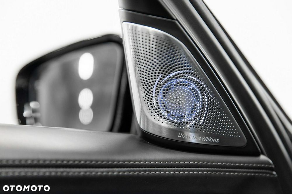BMW Seria 7 M760Li xDrive - 31