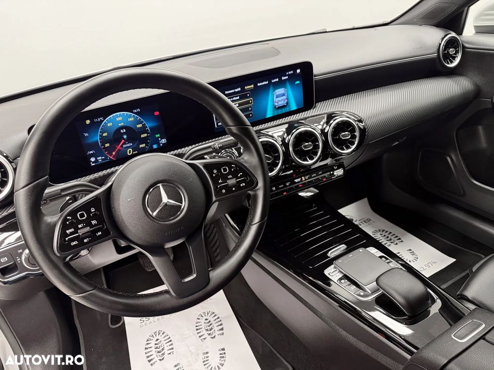 Mercedes-Benz A 180 d Sedan 7G-DCT Style - 31