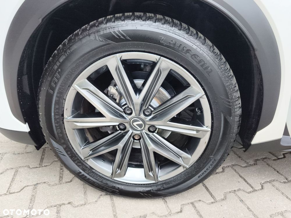 Lexus LBX 1.5 Hybrid Elegant - 17