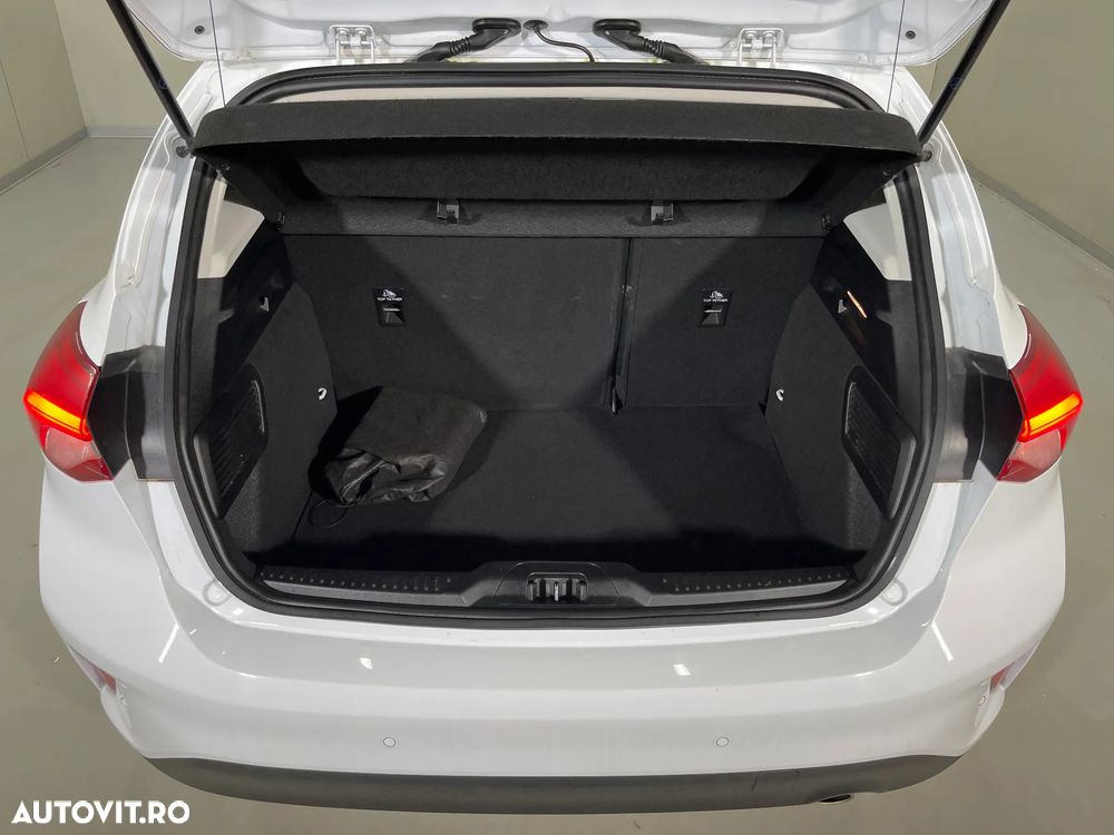 Ford Focus 1.0 EcoBoost Connected - 12