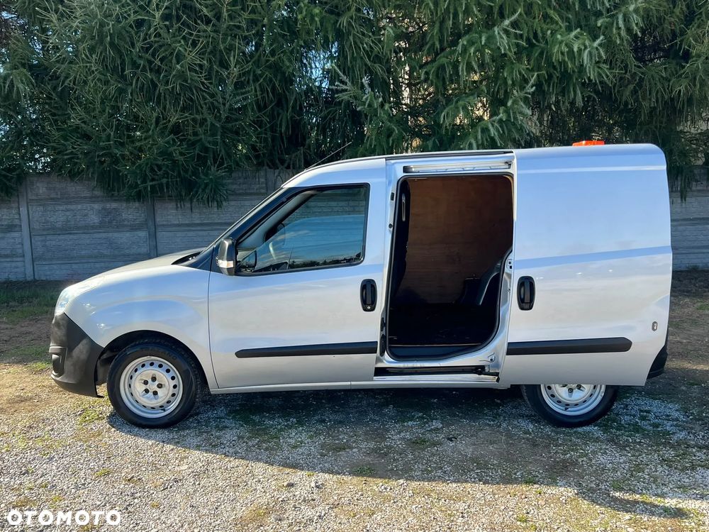 Opel Combo 1.3CDTi - 20