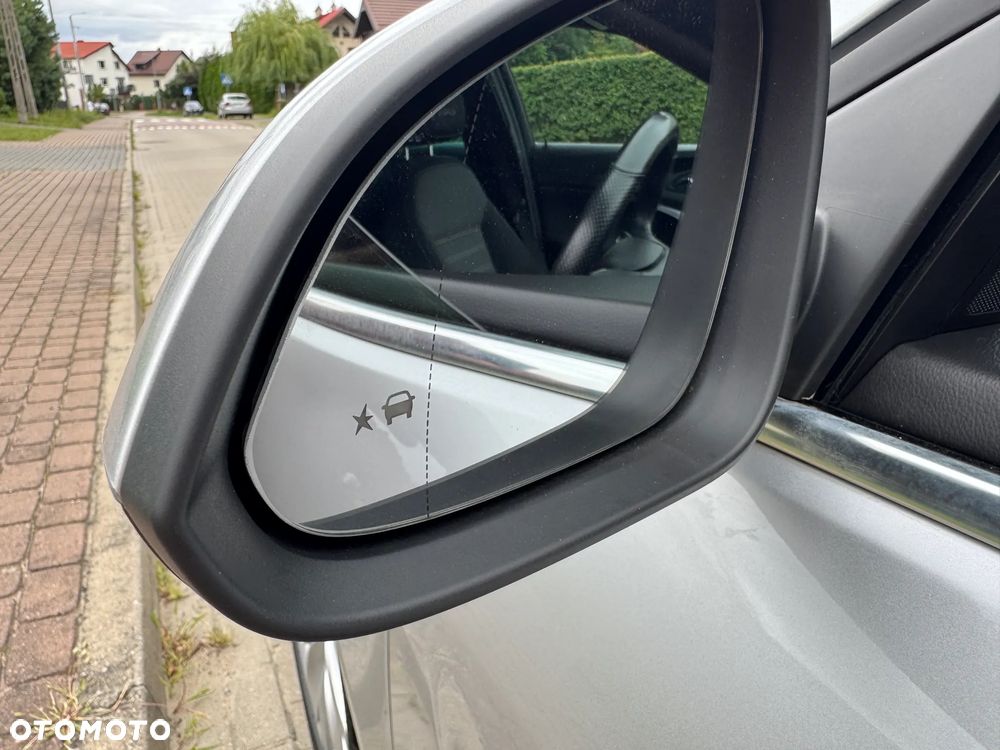 Opel Insignia 2.0 Bi Turbo CDTI Tour ecoFLEXSt/St Business Innovation - 16