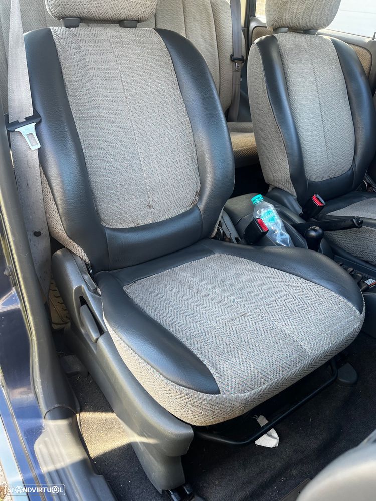 Suzuki Grand Vitara Metal Top 2.0 TDi - 8