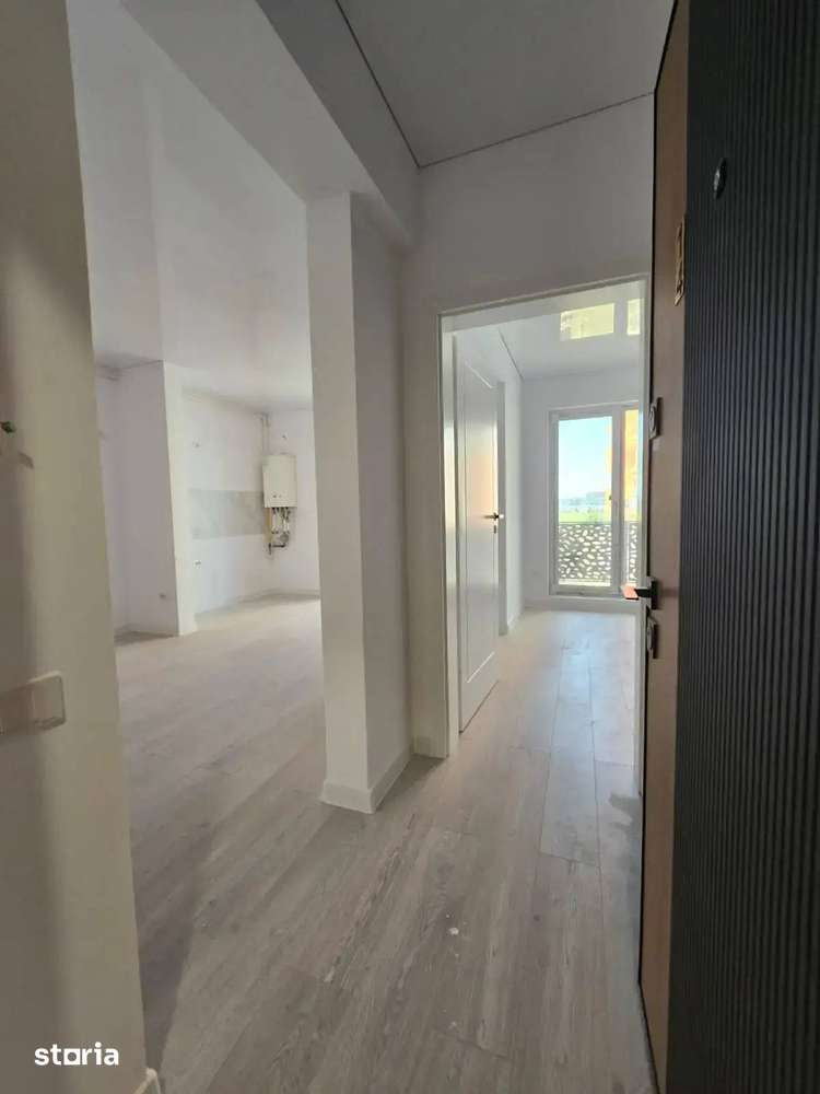 Apartament De Vanzare 2 Camere Tip Studio Dobroiesti — fotografia 3