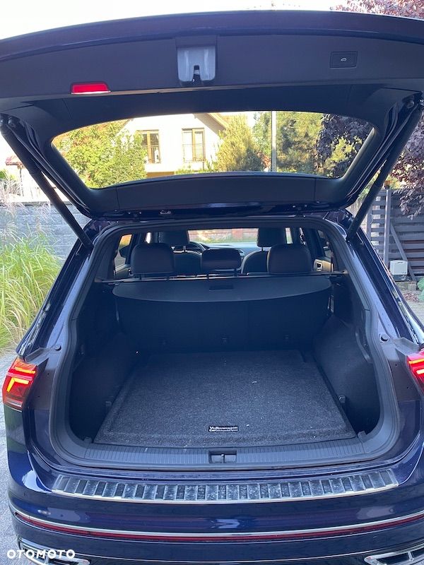 Volkswagen Tiguan Allspace - 8