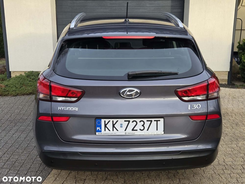 Hyundai i30 1.4 T-GDI Comfort DCT - 12