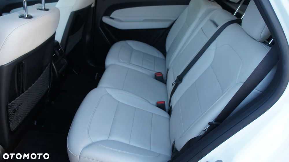 Mercedes-Benz GLE 350 d 4-Matic - 13