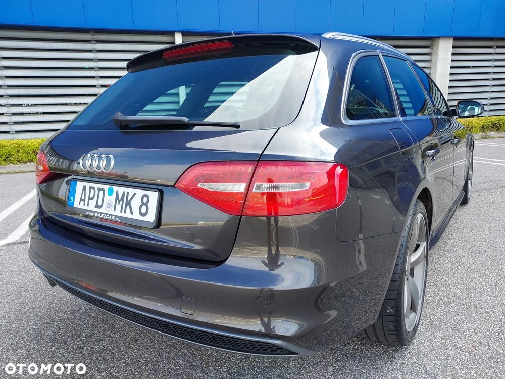 Audi A4 Avant 2.0 TDI DPF quattro S line Sportpaket - 7