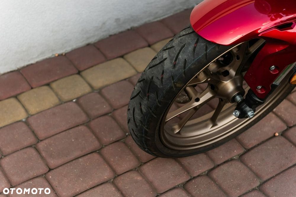 Honda CB - 9