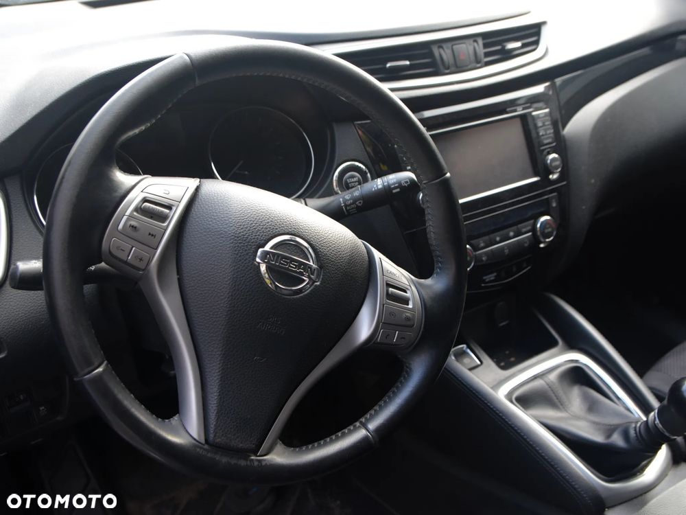 Nissan Qashqai 2015 photo 5