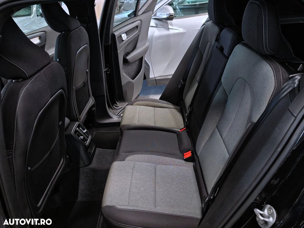 Volvo XC 40 T4 Recharge DKG Core - 28