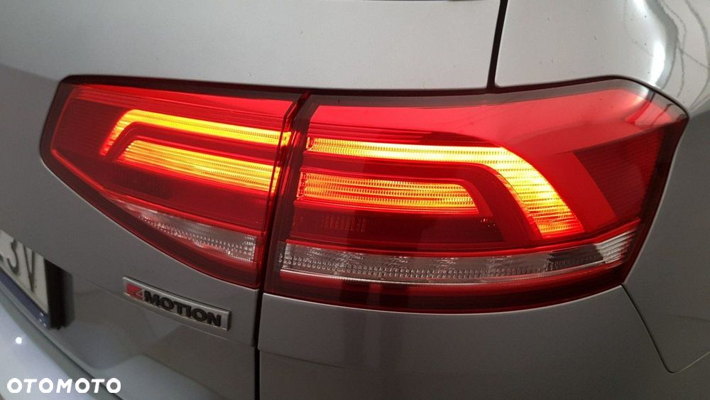 Volkswagen Passat Alltrack - 17