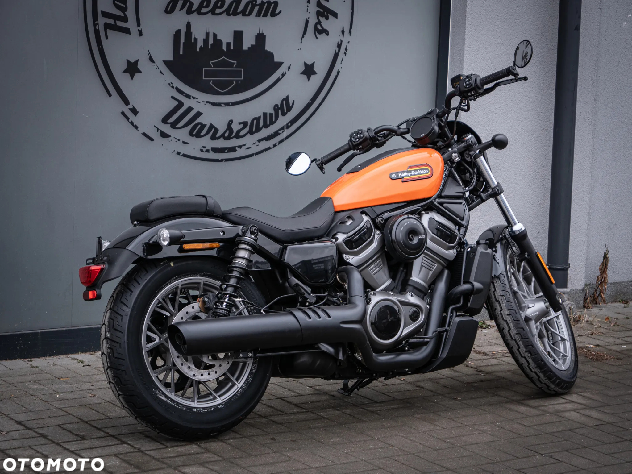Harley-Davidson Sportster Nightster 975 - 4