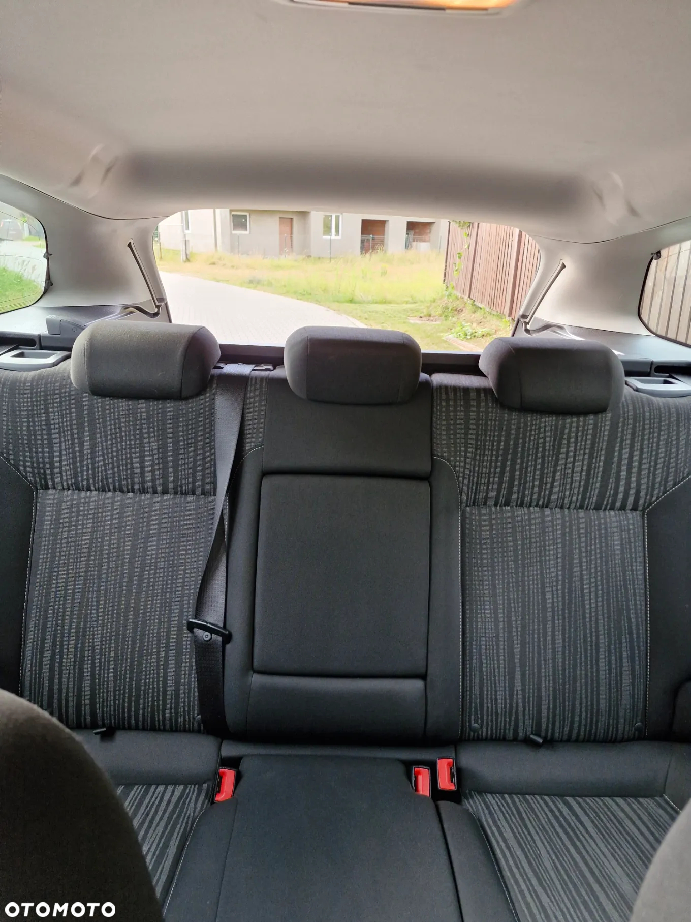 Opel Astra IV 1.6 Enjoy - 19