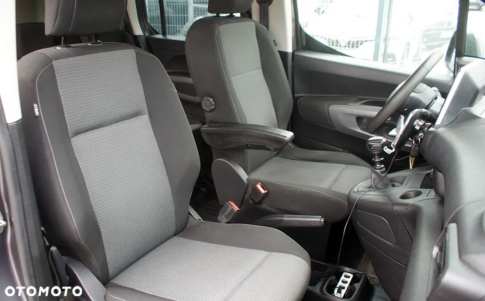 Toyota Proace City Verso 1.5 D-4D Family - 14