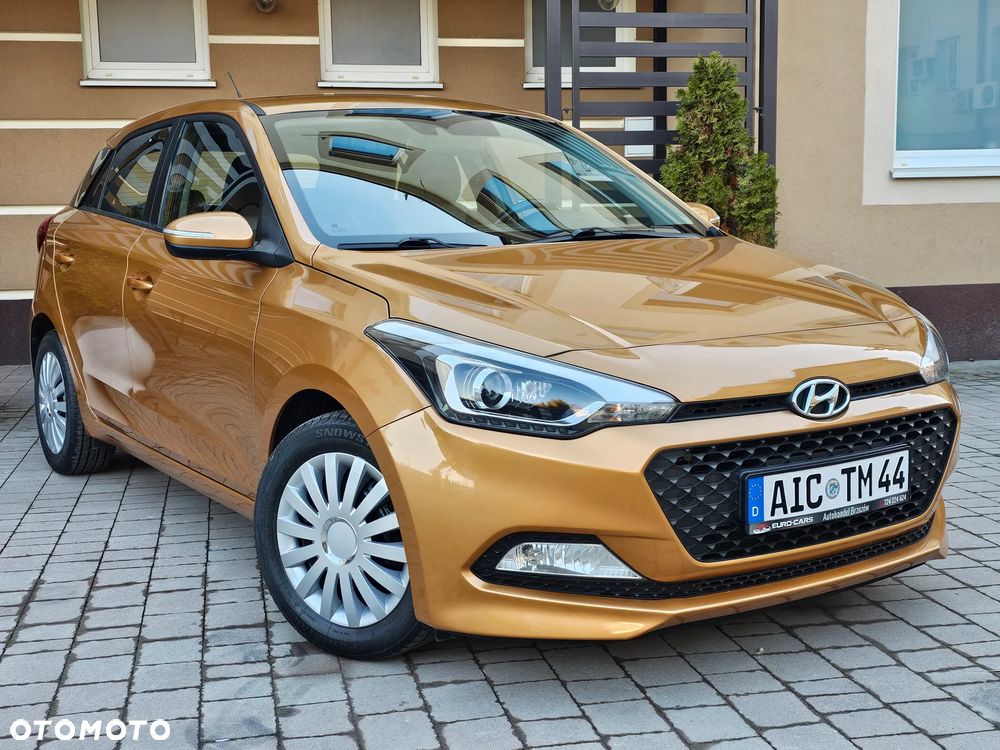 Hyundai i20 1.2 YES Gold - 20