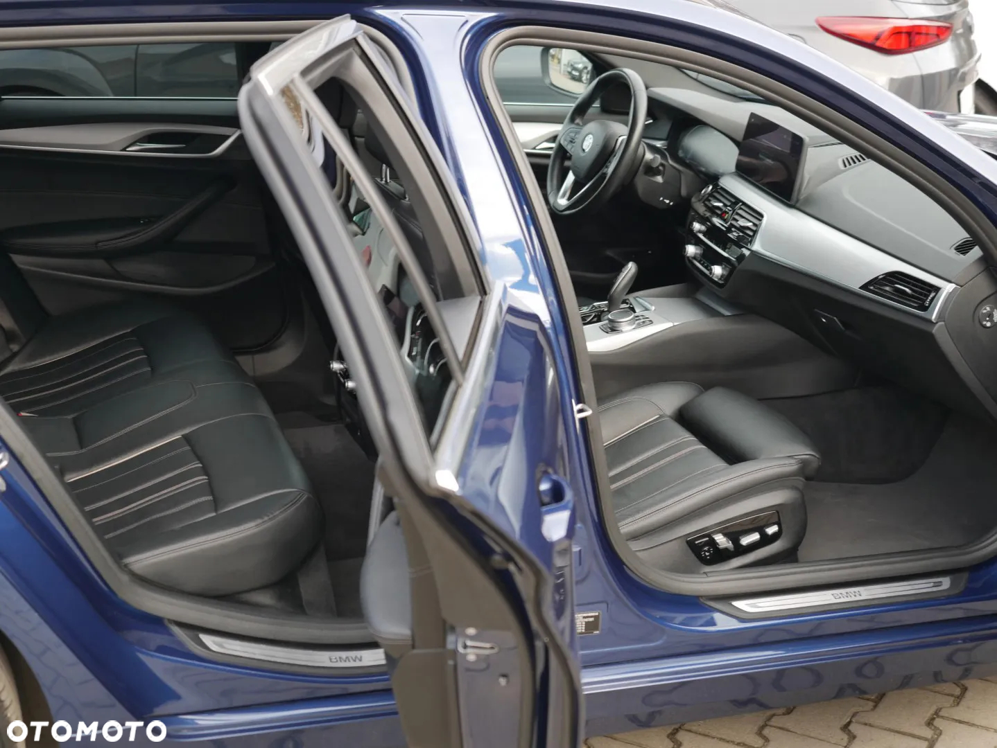 BMW Seria 5 530e - 10