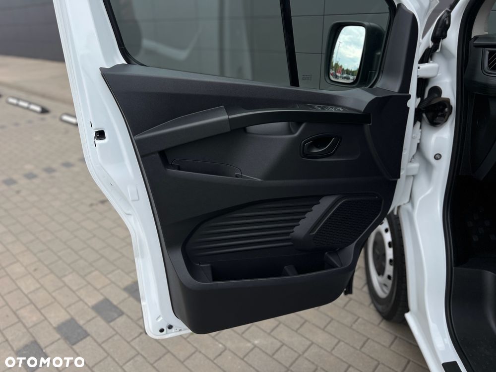 Renault Trafic L2H1 - 25