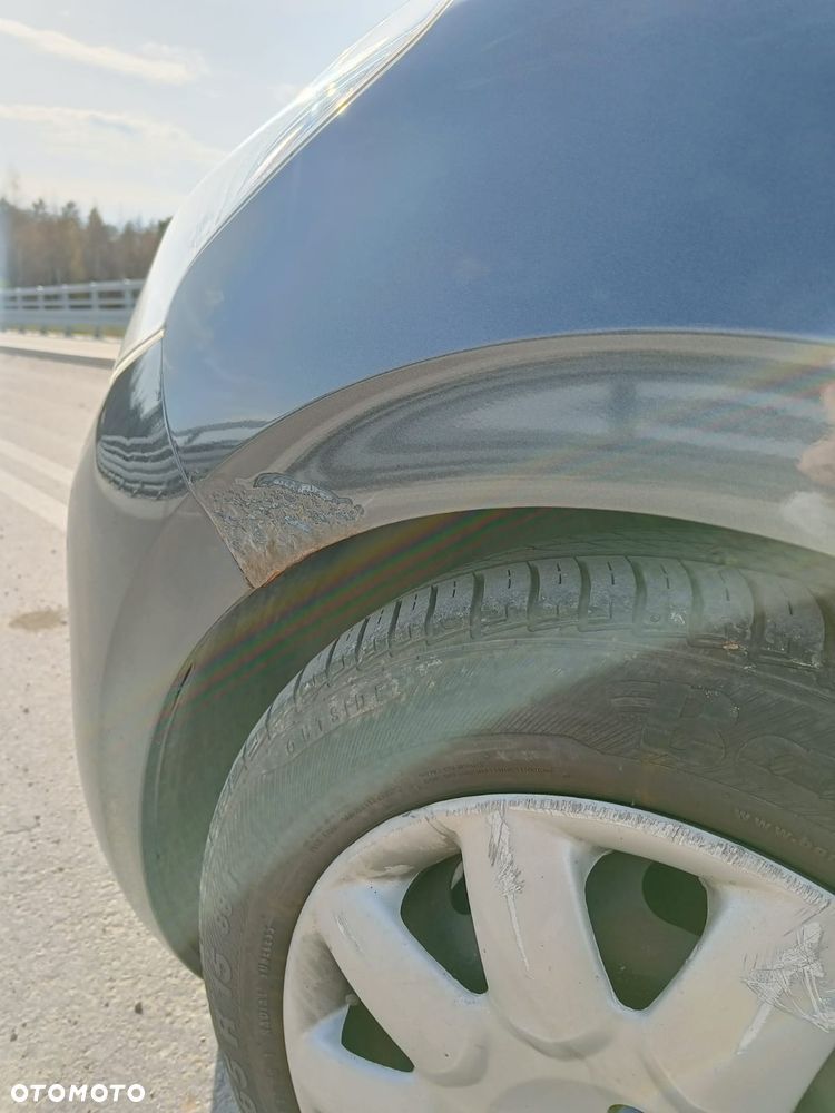 Peugeot 208 1.6 e-HDi Active STT - 6