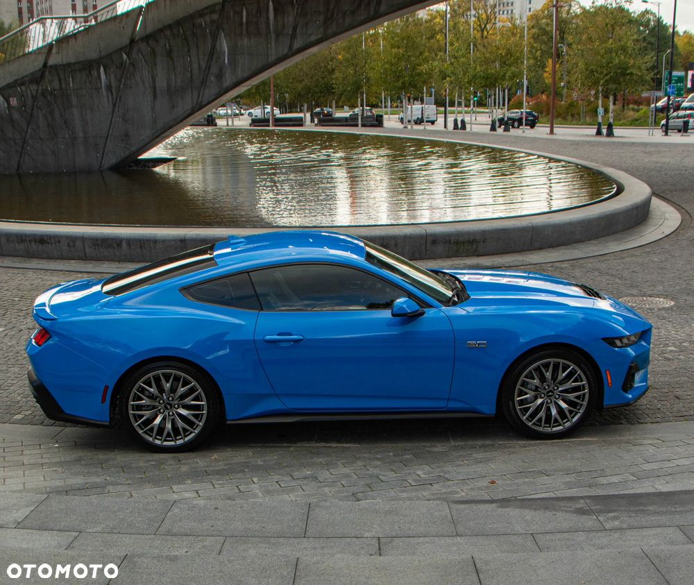 Ford Mustang 5.0 Ti-VCT V8 GT - 13