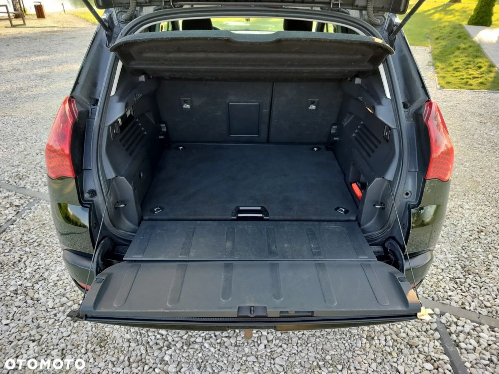 Peugeot 3008 1.6 Premium+ - 19