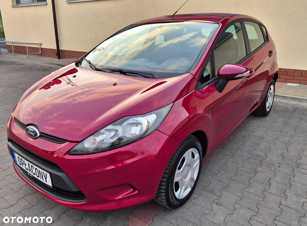 Ford Fiesta 1.25 Celebration - 1