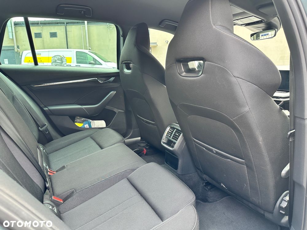 Skoda Octavia 2.0 TDI Style DSG - 15