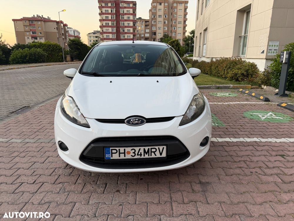 Ford Fiesta 1.25 Trend - 12