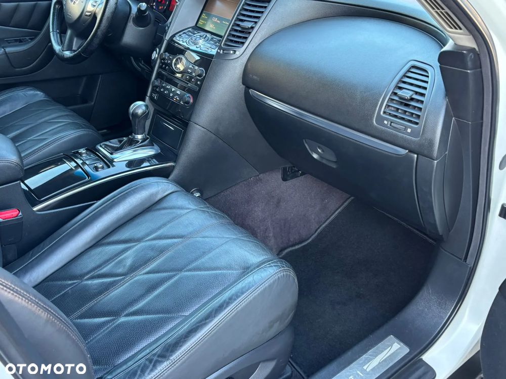 Infiniti FX FX35 AWD - 10