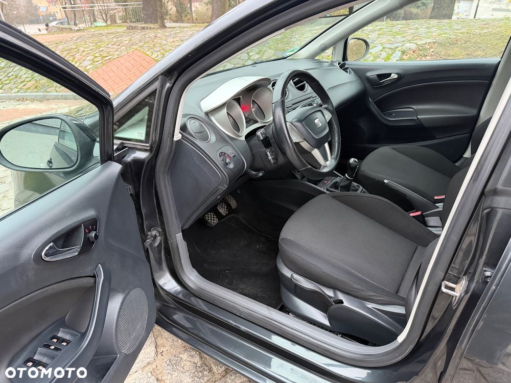 Seat Ibiza 1.4 16V Sport - 11